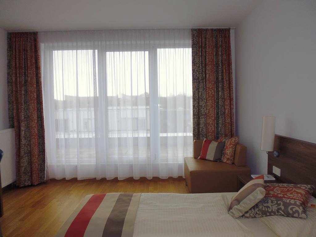 Zar-Hotel Vitalis Ratisbonne Chambre photo