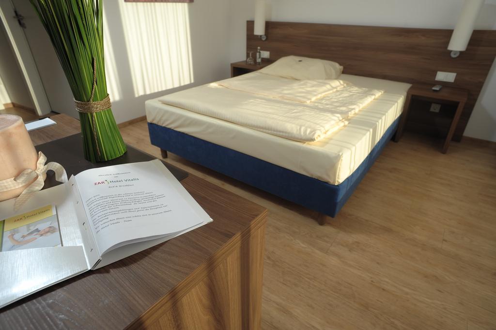 Zar-Hotel Vitalis Ratisbonne Chambre photo